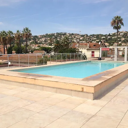 Rooftop, Studio, Terrasse, Clim, Piscine, דירה
